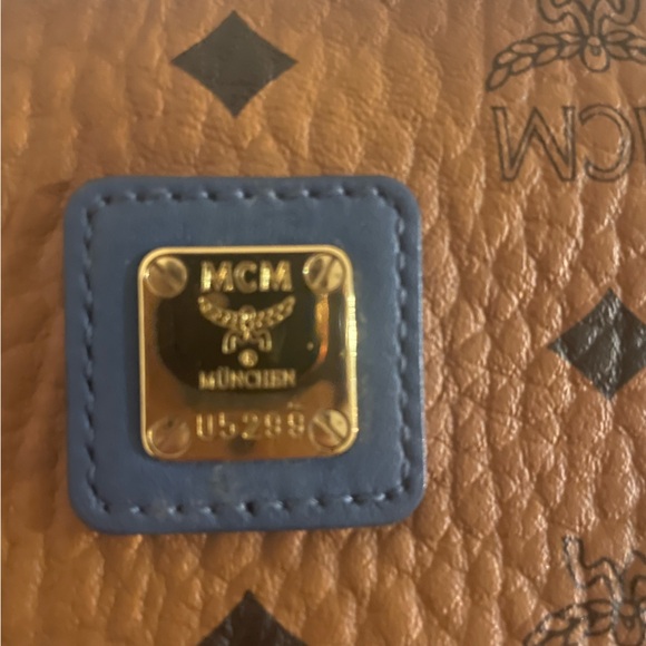Authentic MCM clutch/bag - Picture 7 of 13